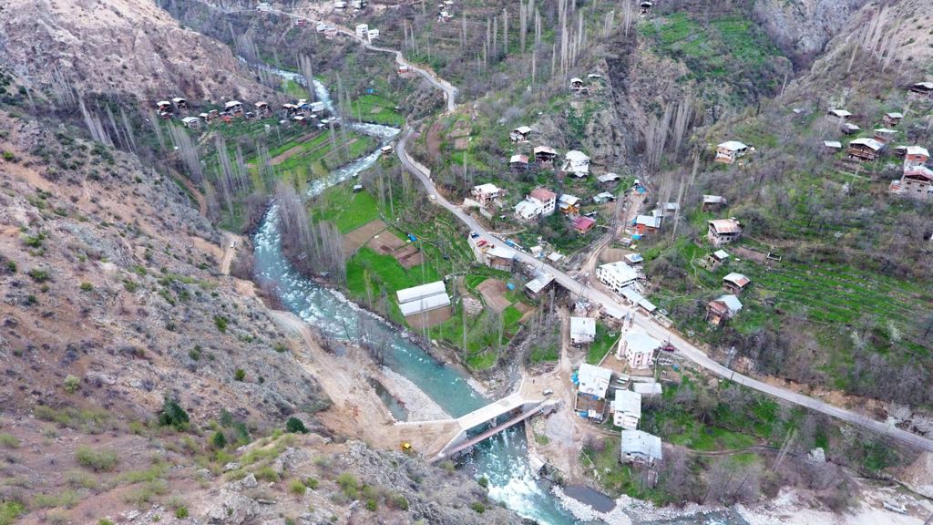 ARTVİN YUSUFELİ ALTIPARMAK KÖYÜ NAVAREV MAH. BETONARME KÖPRÜSÜ ...